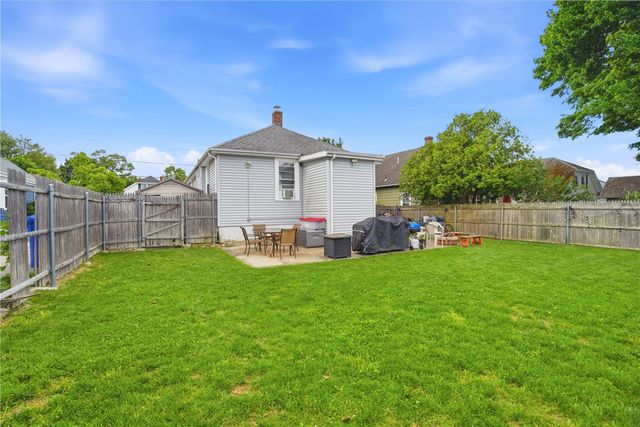 23 Sheffield Avenue, North Providence, RI 02911