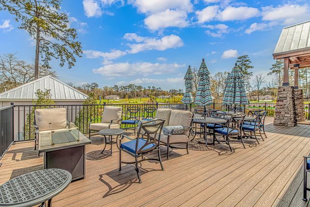 498 McAlister Dr., Little River, SC 29566