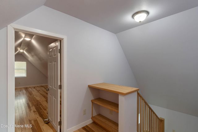 205 Ullr Dr, Sandpoint, ID 83864