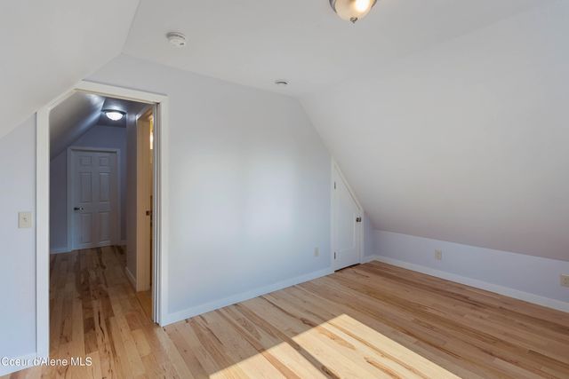 205 Ullr Dr, Sandpoint, ID 83864