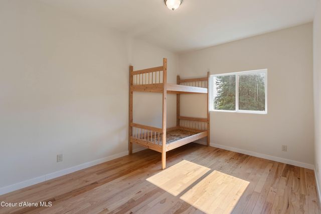 205 Ullr Dr, Sandpoint, ID 83864