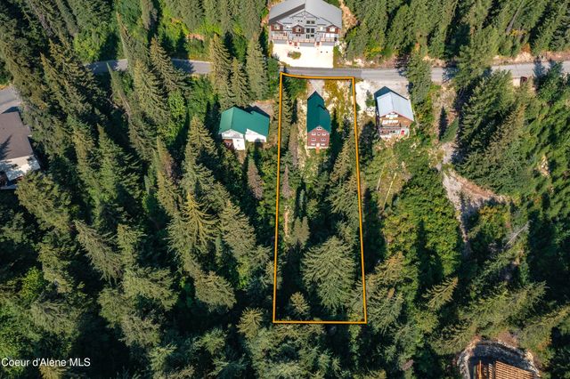 205 Ullr Dr, Sandpoint, ID 83864