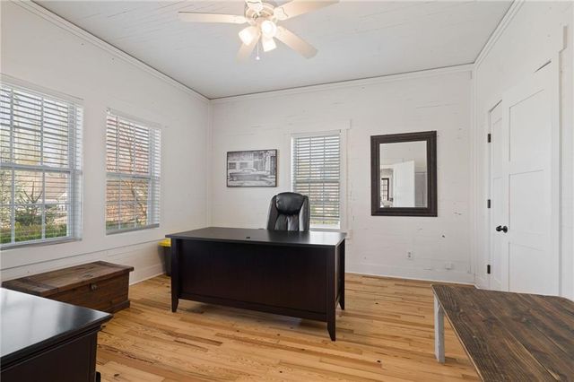 6044 Wade Orr Road, Flowery Branch, GA 30542