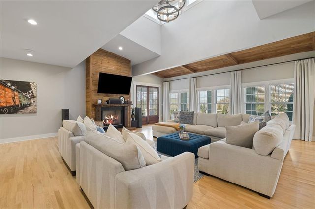 6044 Wade Orr Road, Flowery Branch, GA 30542