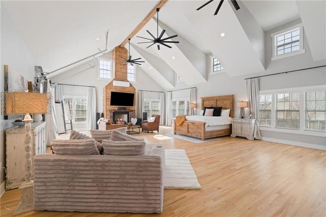 6044 Wade Orr Road, Flowery Branch, GA 30542