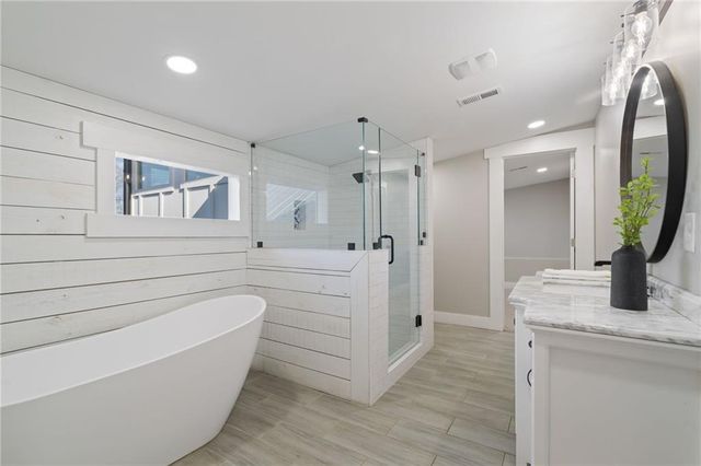 6044 Wade Orr Road, Flowery Branch, GA 30542