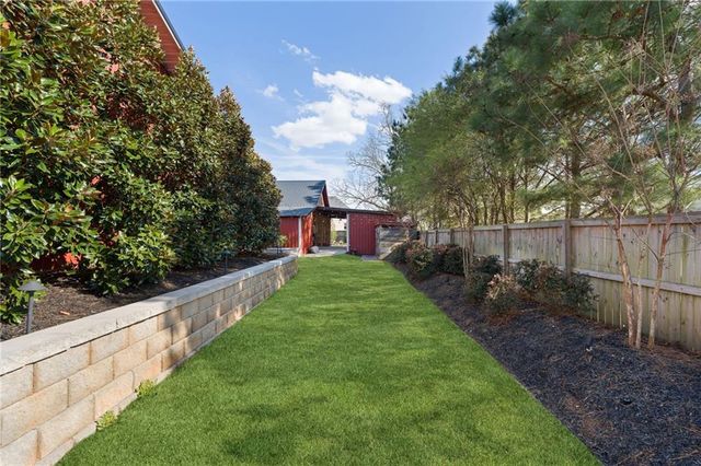 6044 Wade Orr Road, Flowery Branch, GA 30542