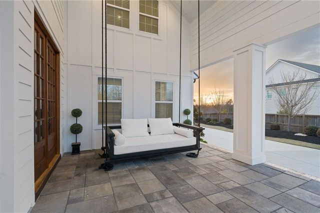 6044 Wade Orr Road, Flowery Branch, GA 30542