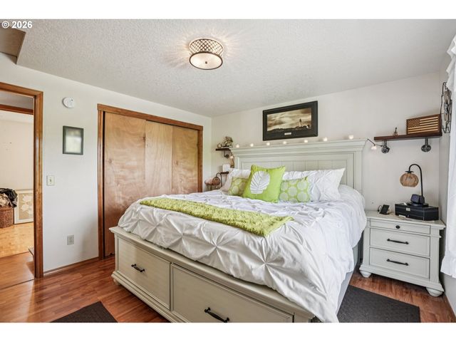 128 N 31ST Ave, Cornelius, OR 97113