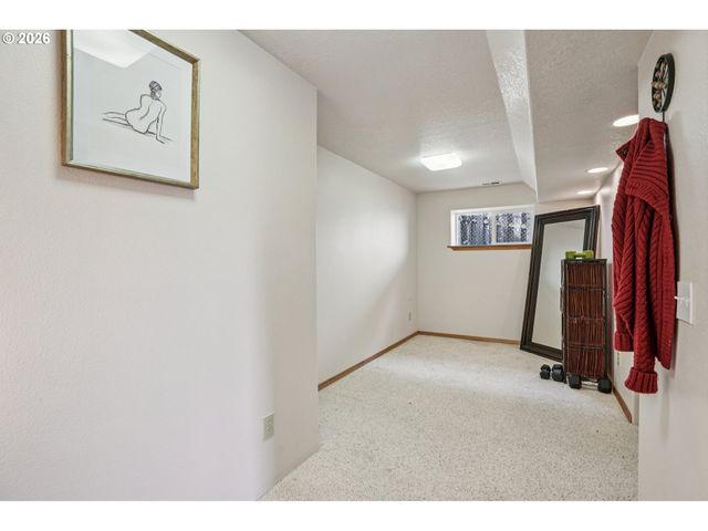 128 N 31ST Ave, Cornelius, OR 97113