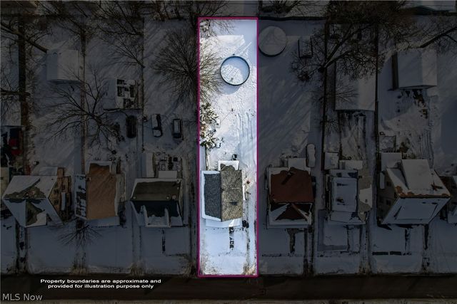 475 Homewood Avenue SE, Warren, OH 44483