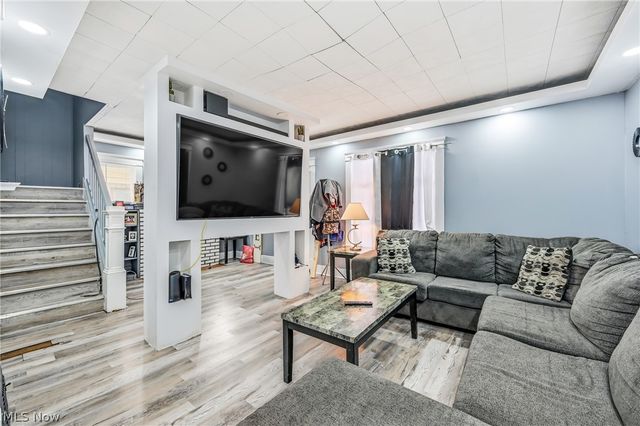 475 Homewood Avenue SE, Warren, OH 44483