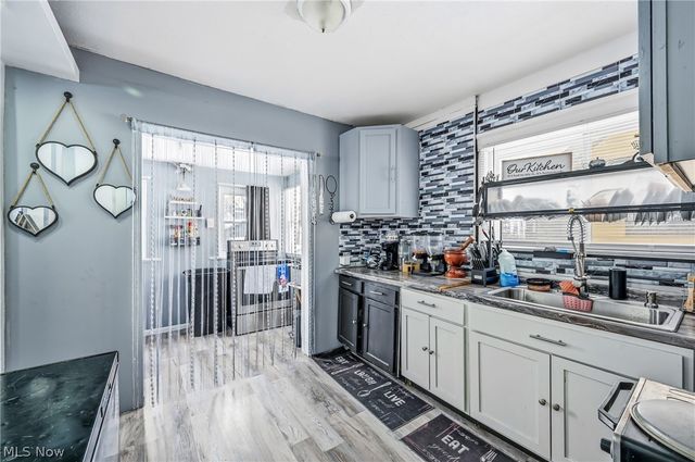 475 Homewood Avenue SE, Warren, OH 44483