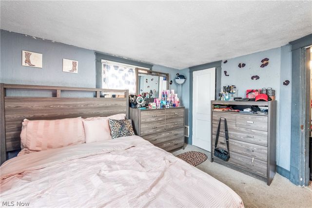 475 Homewood Avenue SE, Warren, OH 44483