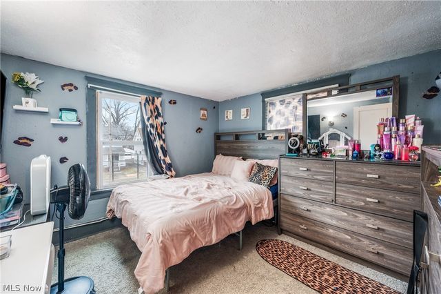 475 Homewood Avenue SE, Warren, OH 44483