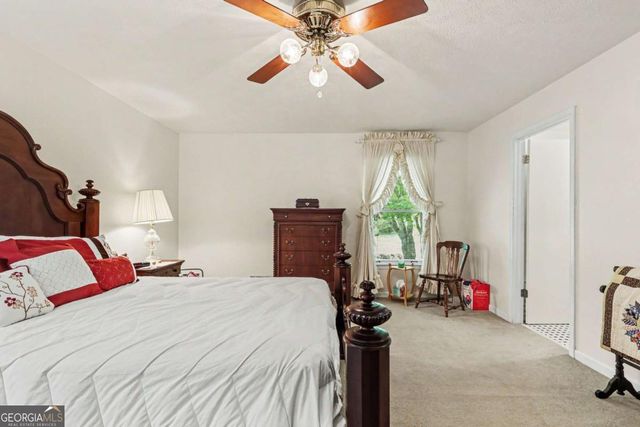 5256 Alexanders Lake Road SW, Stockbridge, GA 30281