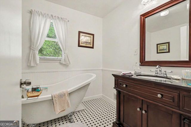 5256 Alexanders Lake Road SW, Stockbridge, GA 30281