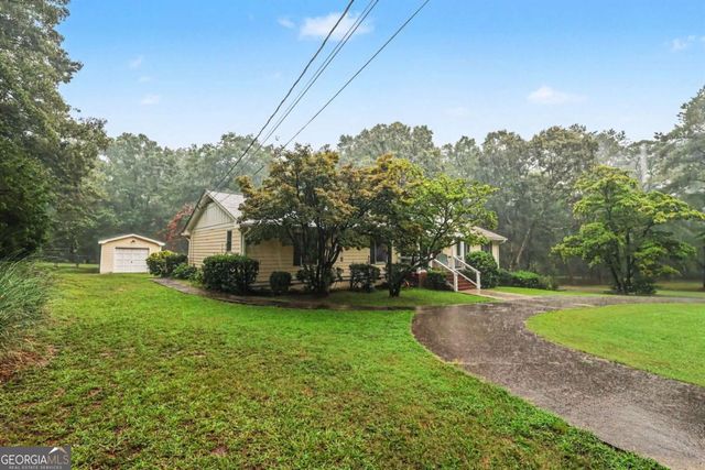 5256 Alexanders Lake Road SW, Stockbridge, GA 30281