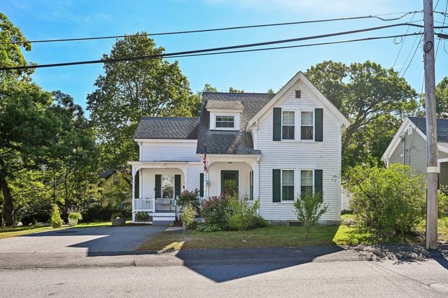 18 Highland Ave, Chelmsford, MA 01863