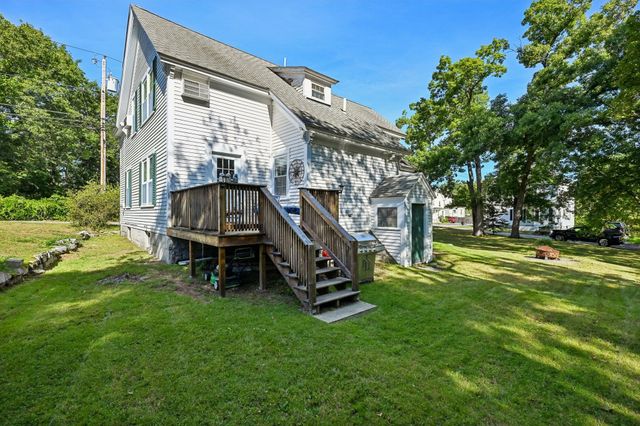 18 Highland Ave, Chelmsford, MA 01863