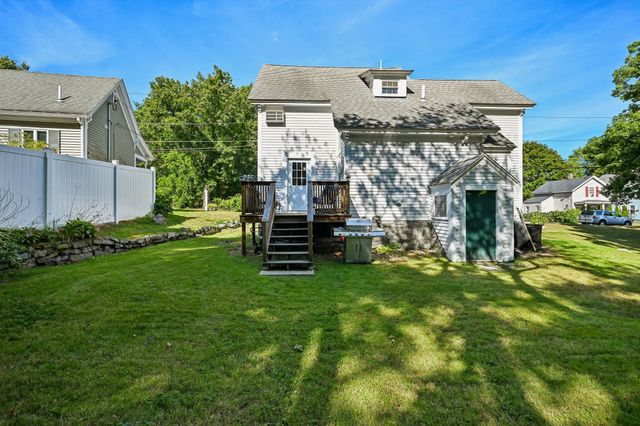 18 Highland Ave, Chelmsford, MA 01863