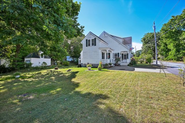 18 Highland Ave, Chelmsford, MA 01863