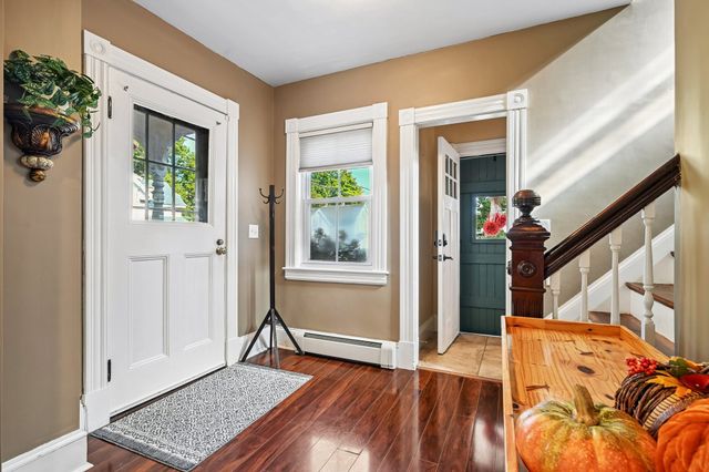 18 Highland Ave, Chelmsford, MA 01863