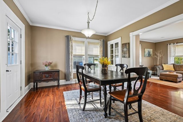 18 Highland Ave, Chelmsford, MA 01863