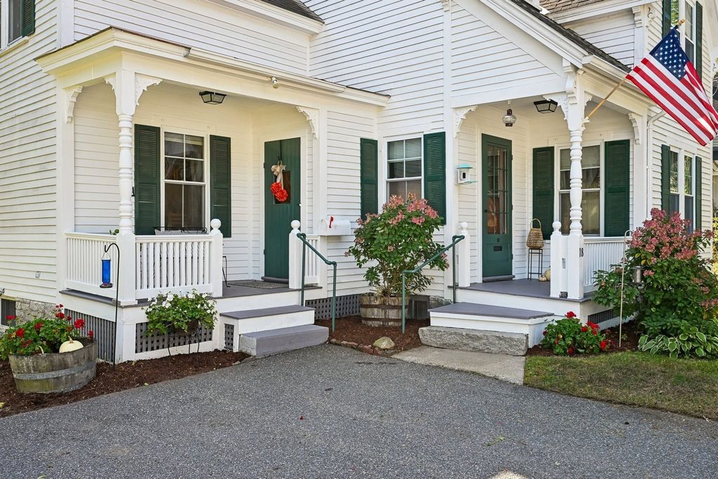 18 Highland Ave, Chelmsford, MA 01863