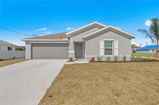 121 HERCULES DRIVE, Rotonda West, FL 33947