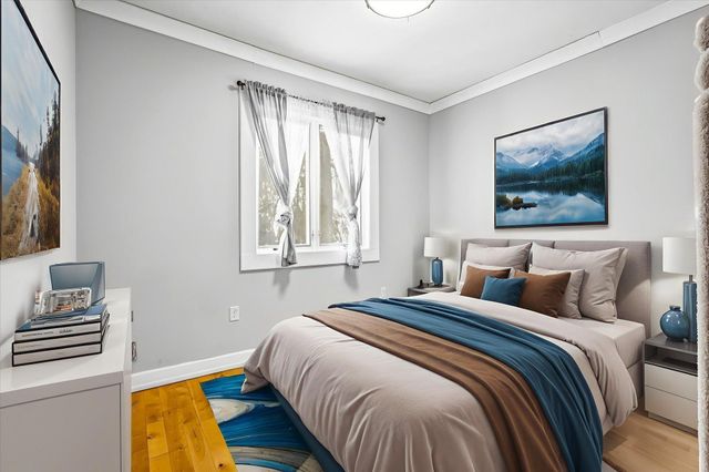 829 Lawson Avenue E, Saint Paul, MN 55106