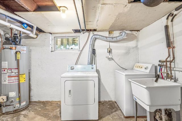 829 Lawson Avenue E, Saint Paul, MN 55106