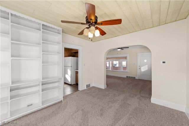 4185 W 50th Street, Cleveland, OH 44144