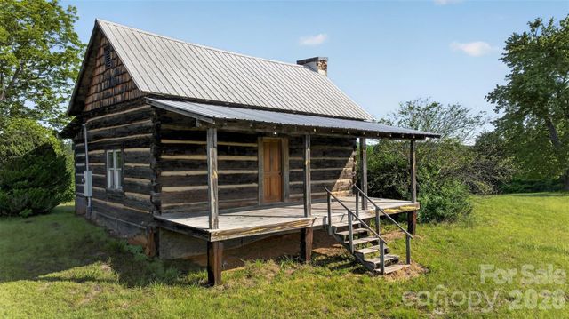 485 Frog Creek Road, Union Mills, NC 28167