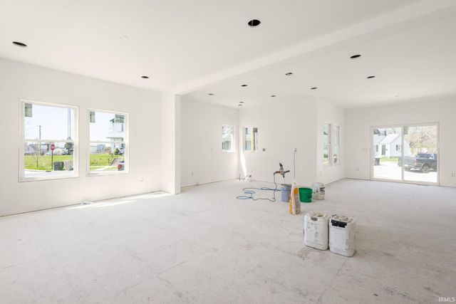 703 South Bend Avenue, South Bend, IN 46617