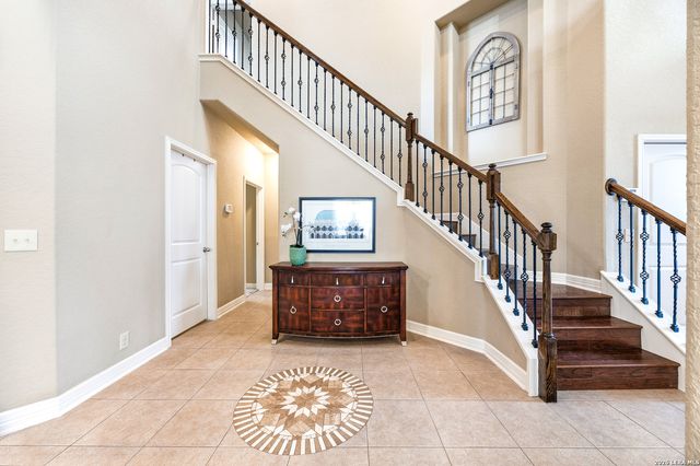 28807 Sopris Ln, San Antonio, TX 78260