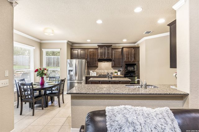 28807 Sopris Ln, San Antonio, TX 78260