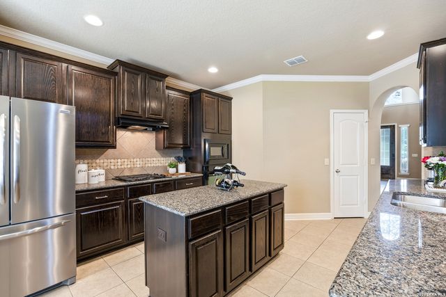 28807 Sopris Ln, San Antonio, TX 78260