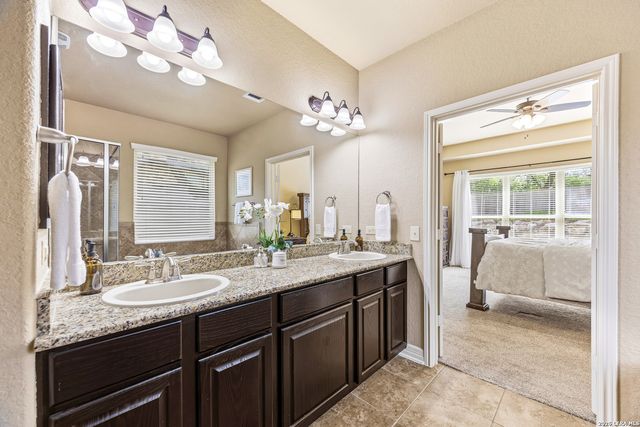 28807 Sopris Ln, San Antonio, TX 78260