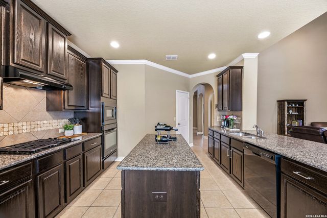 28807 Sopris Ln, San Antonio, TX 78260