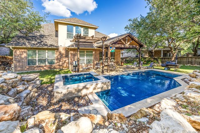 28807 Sopris Ln, San Antonio, TX 78260