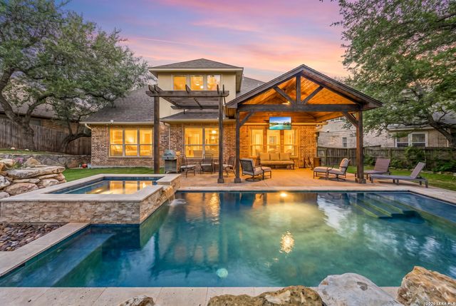 28807 Sopris Ln, San Antonio, TX 78260