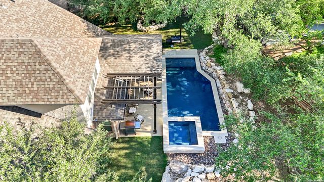 28807 Sopris Ln, San Antonio, TX 78260