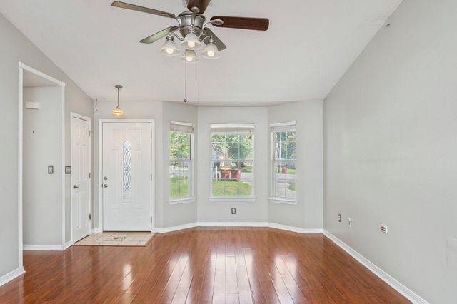 10 Flora Cove, Crestview, FL 32539