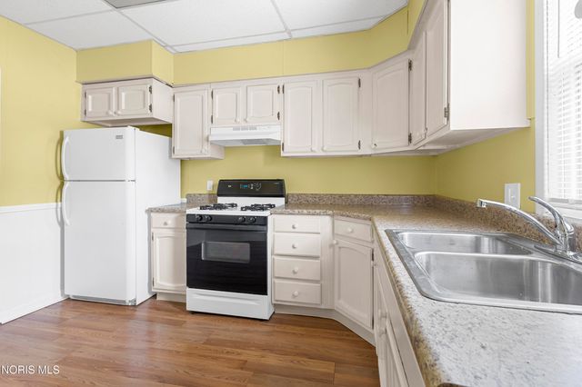 845 Rogers Street, Toledo, OH 43605
