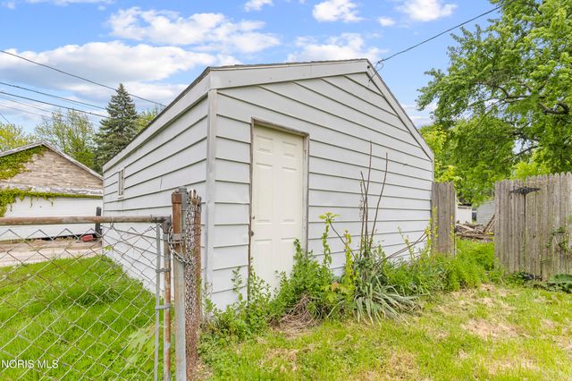 845 Rogers Street, Toledo, OH 43605