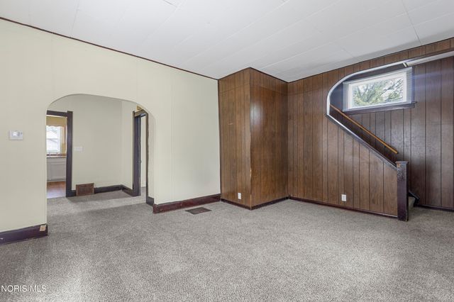 845 Rogers Street, Toledo, OH 43605