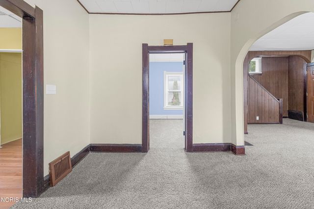 845 Rogers Street, Toledo, OH 43605