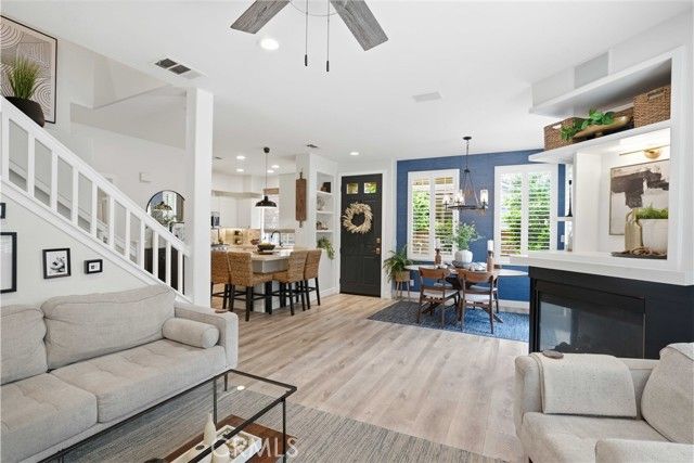 23143 Napa Drive, Valencia (santa Clarita), CA 91354