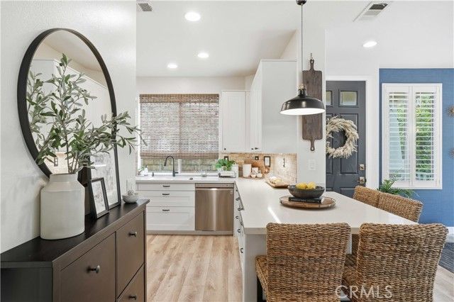 23143 Napa Drive, Valencia (santa Clarita), CA 91354